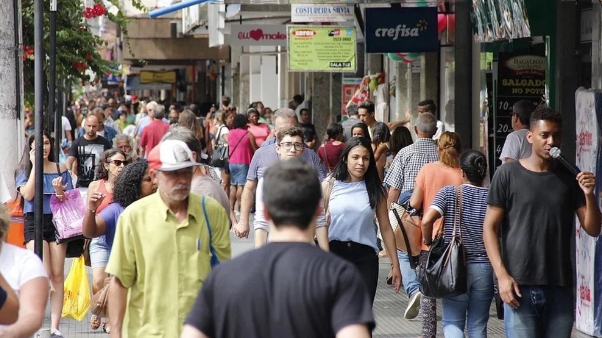 Corpus Christi: Comércio friburguense poderá funcionar