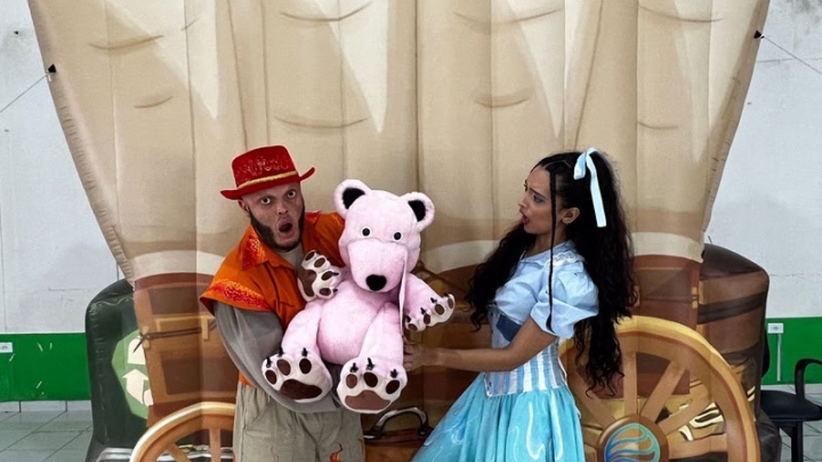 Peça teatral gratuita aborda o futuro do planeta em escolas do RJ