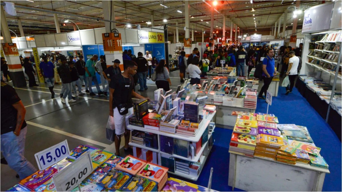 O poder do livro na história: Bienal do Livro começa no Rio