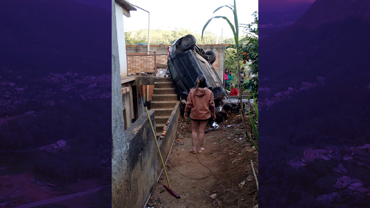 Capotamento grave em Friburgo: motorista está em estado grave