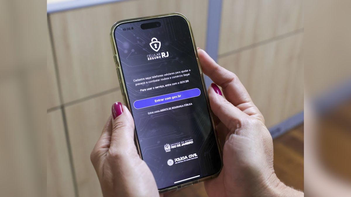 Cláudio Castro lança app Celular Seguro RJ com foco na segurança contra roubos