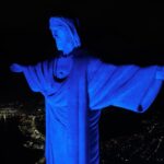 Cristo Redentor iluminado